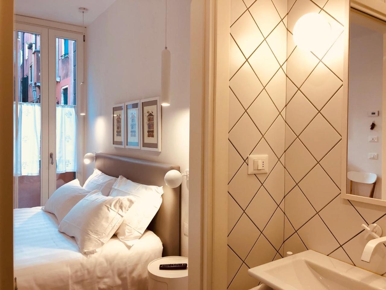 San Marco Design Suites Venice Exterior photo