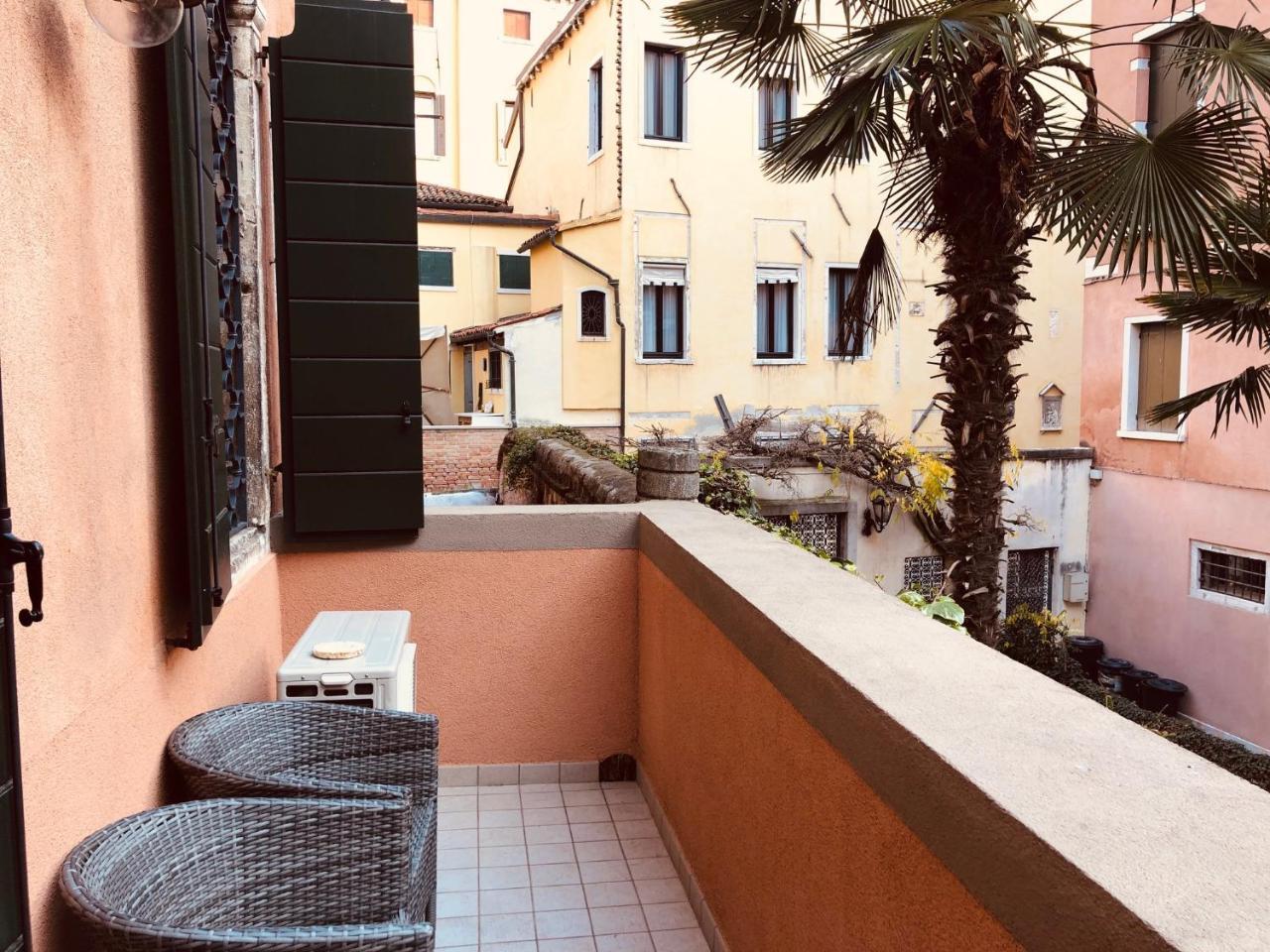 San Marco Design Suites Venice Exterior photo